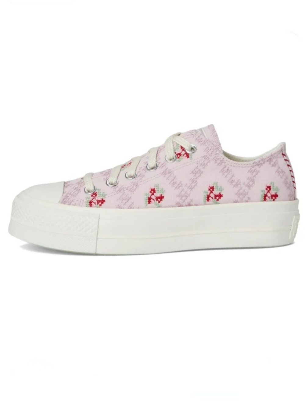 Chuck Taylor All Star Lift Platform Low Cross Stitch Roses Women’s size 7 NEW!!!